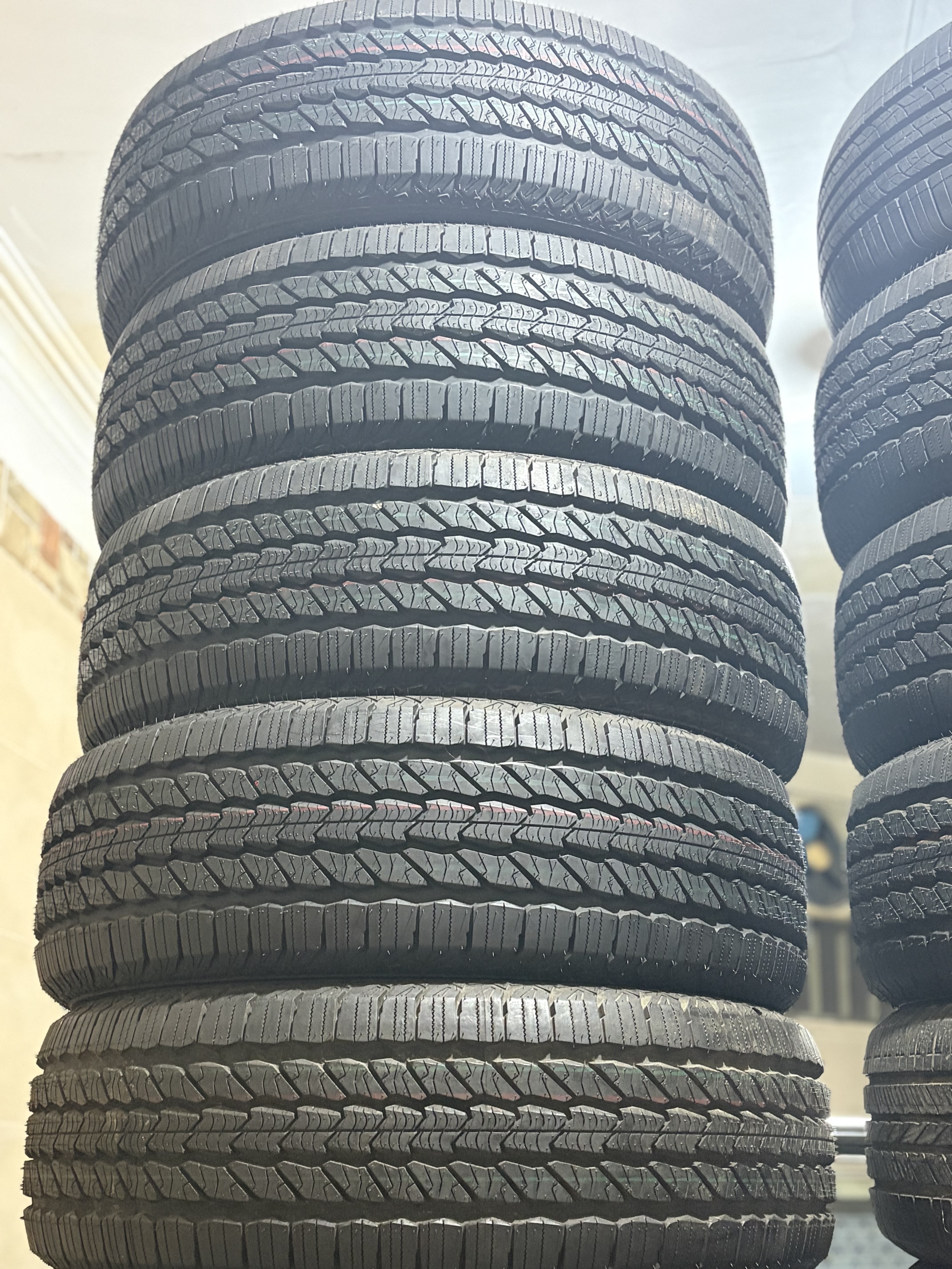 لاستیک 235/60/18 کویر٫بارز